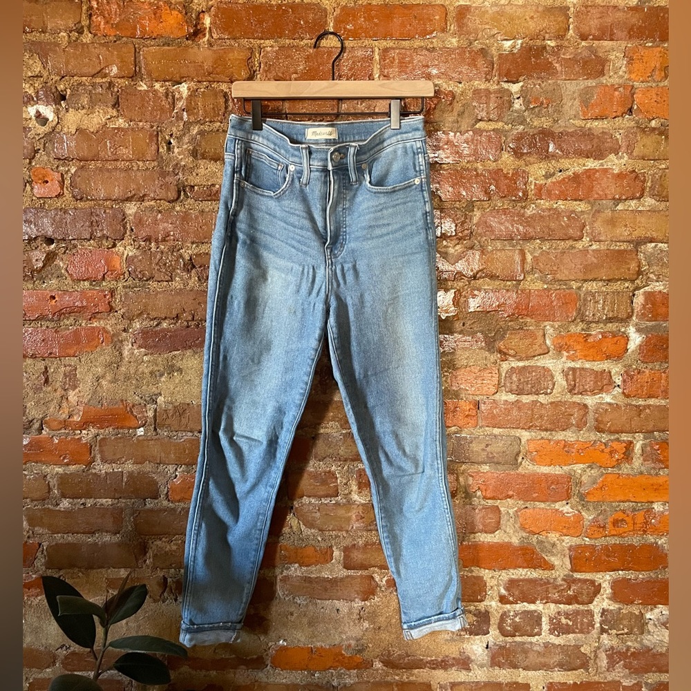 Madewell 10” High-rise Light Wash Skinny Jeans (size 28)